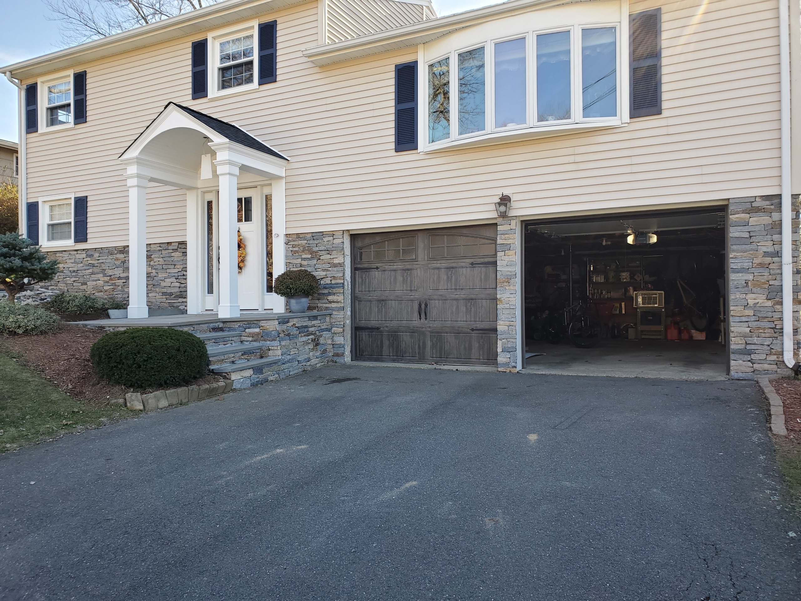 38BD5CD9-873F-4832-A717-5A2FB40CE9EB